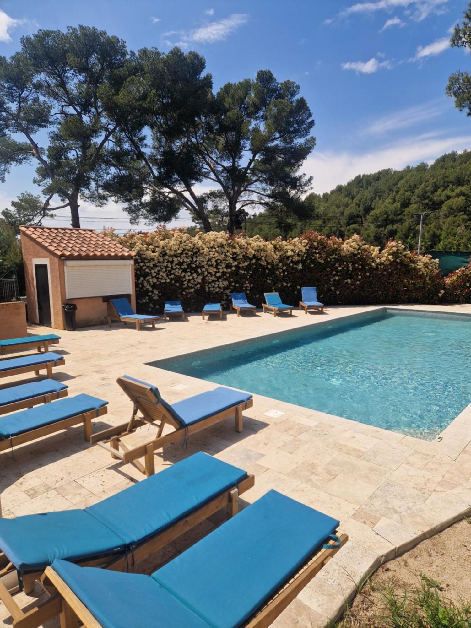 Camping Aux Portes De Cassis Roquefort-la-Bedoule Εξωτερικό φωτογραφία